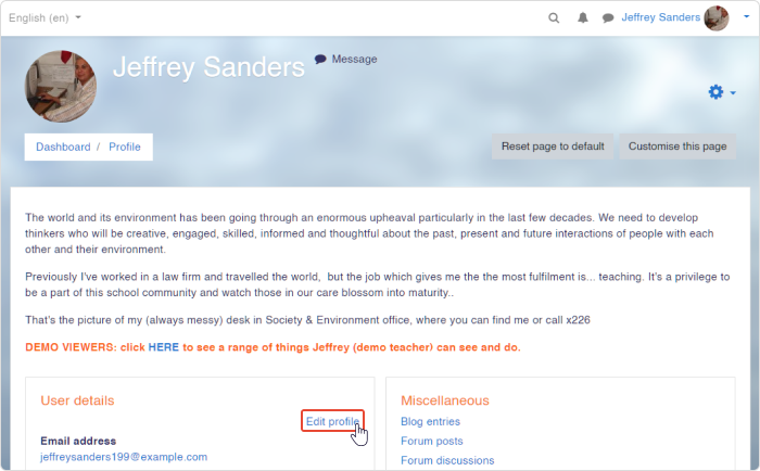 Editing teacher’s profile in Moodle